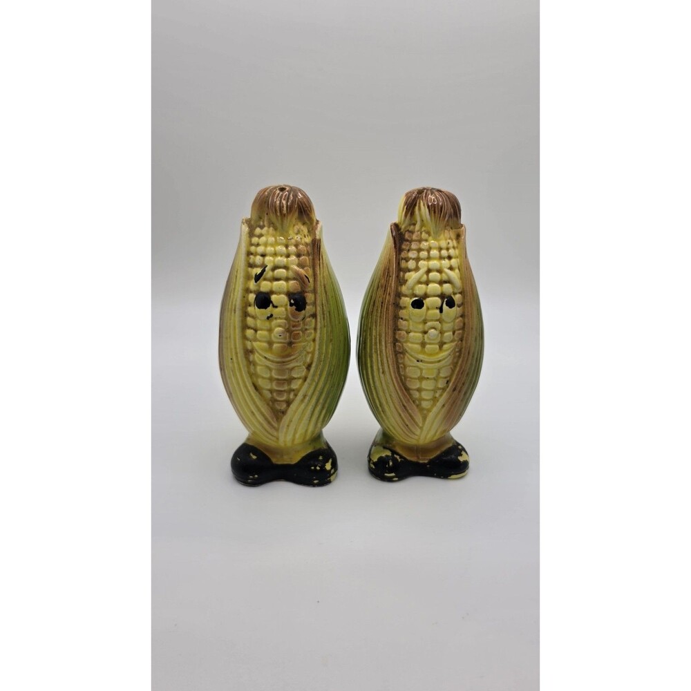 Vintage Corn Cob Salt and Pepper Shakers Japan
